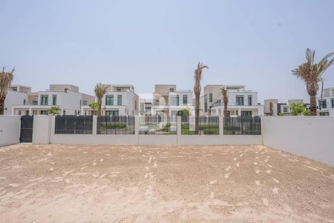 Shtëpi në qytet në Arabian Ranches 3, Dubai, Emiratet e Bashkuara Arabe 4 dhoma gjumi, 381 m2. № 643735 - Foto 2