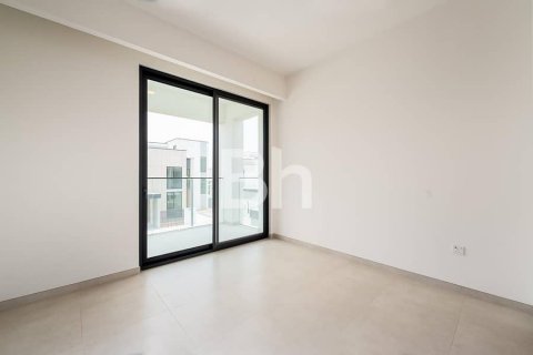 Shtëpi në qytet në Arabian Ranches 3, Dubai, Emiratet e Bashkuara Arabe 4 dhoma gjumi, 381 m2. № 643735 - Foto 12