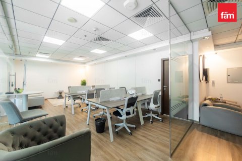 Kontor til leie i Business Bay, Dubai, Emiratene 104.7 kvm Nr. 700093 - Foto 8