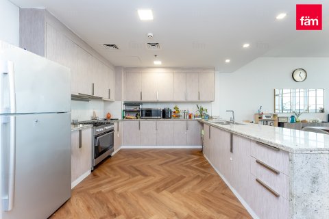 Al Furjan, Dubai, UAE의 임대용 아파트 침실 3개, 244제곱미터 번호 700095 - 사진 21