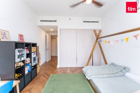 Apartment in Al Furjan, Dubai, UAE 3 bedrooms, 244 sq.m. № 700095