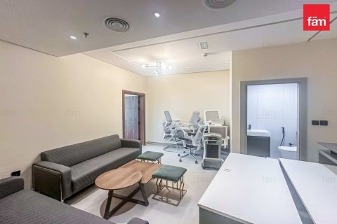 Biuro do wynajęcia w Dubai, ZEA 93.4 mkw., nr 641706 - zdjęcie 3