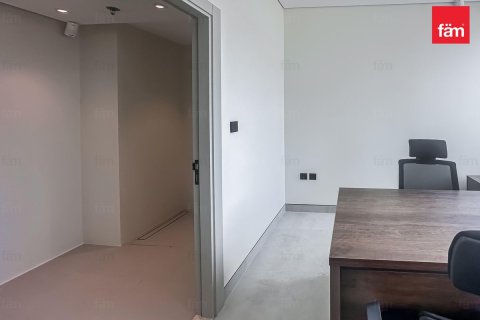Biuro do wynajęcia w Dubai, ZEA 93.4 mkw., nr 641706 - zdjęcie 13