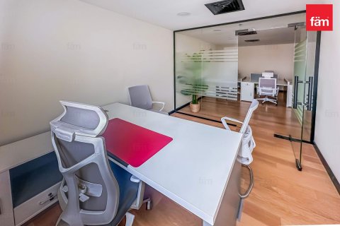 Office til leje i Dubai, UAE 104.5 kvm № 641705 - foto 11