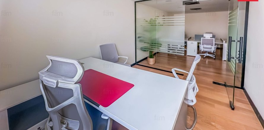 Ufficio a Dubai, EAU 104.5 mq. № 641705