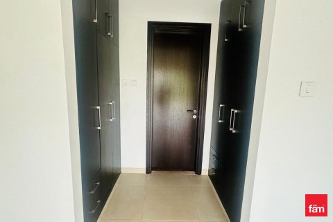 Vilă de închiriat în Al Barsha, Dubai, EAU 4 dormitoare, 376.3 mp. №699856 - poză 13