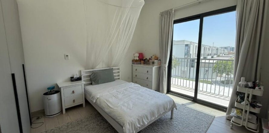 Villa i Al Furjan, Dubai, Emiratene 3 soverom, 238 kvm nr. 707521