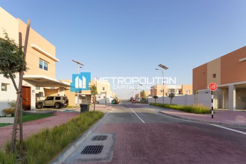 Townhouse in Al Samha, Abu Dhabi, UAE 3 bedrooms, 157 sq.m. № 651942 - photo 11