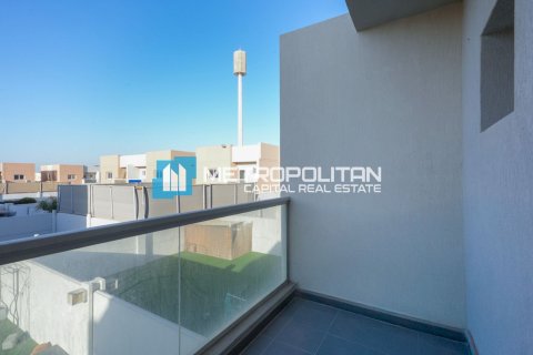 Townhouse in Al Samha, Abu Dhabi, UAE 3 bedrooms, 157 sq.m. № 651942 - photo 4