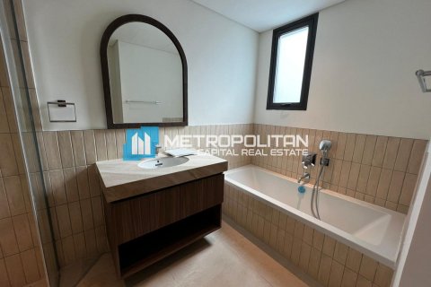 Vila v Ghantoot, Abu Dhabi, SAE 3 spálne, 422.5 m2 č. 651940 - Fotografia 18