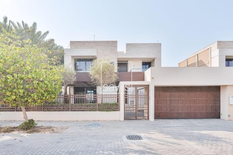 Villa à louer à Saadiyat Island, Abu Dhabi, EAU 5 chambres, 946.96 m2 № 761257 - photo 21