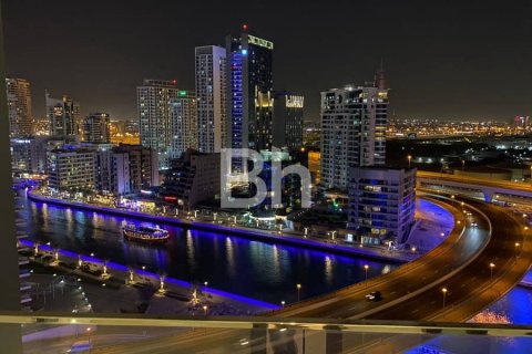 Apartemen di Jumeirah Beach Residence, Dubai, UEA 1 kamar tidur, 80 m2 nomor 643537 - foto 8