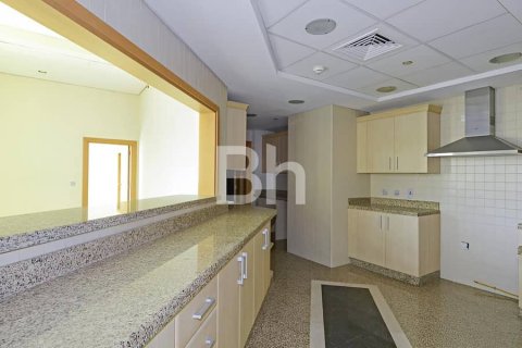 Apartament në Palm Jumeirah, Dubai, Emiratet e Bashkuara Arabe 4 dhoma gjumi, 449 m2. № 643536 - Foto 6