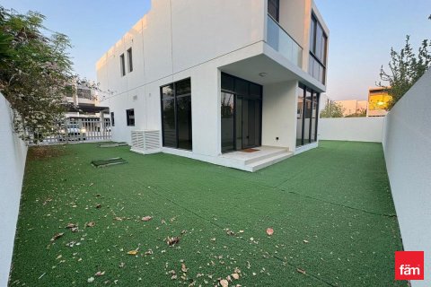 Vila u Dubai, UAE 393.3 m2, 6 spavaćih soba Br. 689477