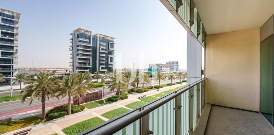 Korter asukohaga Al Raha Beach, Abu Dhabi, AÜE: 2 magamistoaga, 145 m² Nr 642538