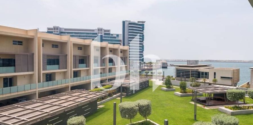 Apartment sa Al Raha Beach, Abu Dhabi, UAE 3 silid-tulugan, 178 sq.m. № 642533