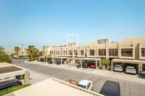 Rekkehus til salgs i Meydan, Dubai, Emiratene 4 soverom, 393 kvm Nr. 683358 - Foto 24