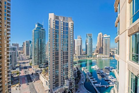 דירה ב Dubai Marina, Dubai, איחוד האמירויות 2 חדרי שינה, 140.38 מ