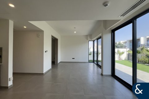 Зняти в оренду таунхаус в The Valley, Дубай, ОАЕ 4 спальні, 260м2, № 698086 - фото 5