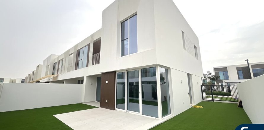 Таунхаус в The Valley, Дубай, ОАЭ 4 спальни, 208м2 № 698085