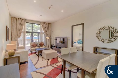 Apartmen di Palm Jumeirah, Dubai, UAE 1 bilik tidur, 145 meter persegi № 698175 - foto 2