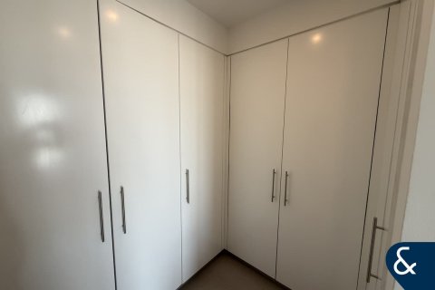 Huoneisto Town Square, Dubai, Arabiemiraatit 3 makuuhuonetta, 131 m2 № 698083 - kuva 13