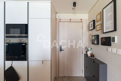 Apartamento en venta en Jumeirah Village Circle, Dubai, EAU 2 dormitorios, 106 m2 № 719119 - foto 26