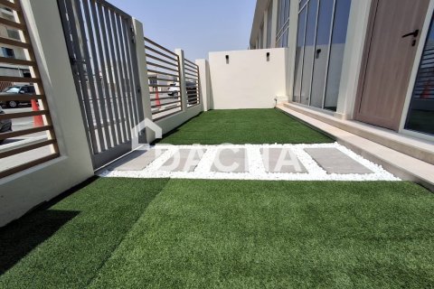 Városi lakóépület itt: Dubai Land, EAE, 3 hálószoba, 106 m², azonosító: 719121 - fénykép 16