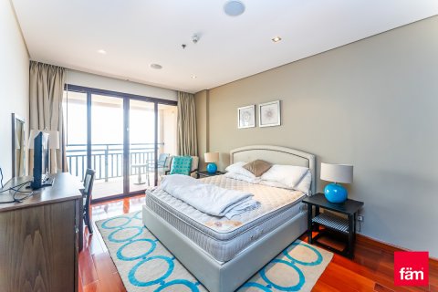 Palm Jumeirah, Dubai, UAE의 판매용 아파트 침실 1개, 107.6제곱미터 번호 751468 - 사진 3