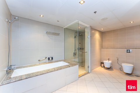 Palm Jumeirah, Dubai, UAE의 판매용 아파트 침실 1개, 107.6제곱미터 번호 751468 - 사진 16