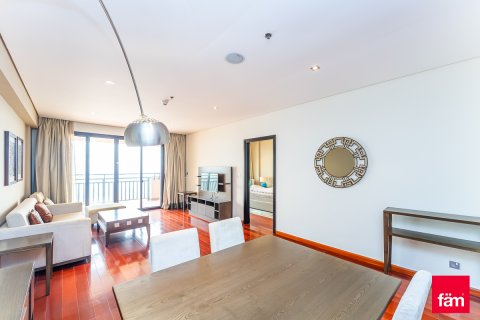 Palm Jumeirah, Dubai, UAE의 판매용 아파트 침실 1개, 107.6제곱미터 번호 751468 - 사진 4
