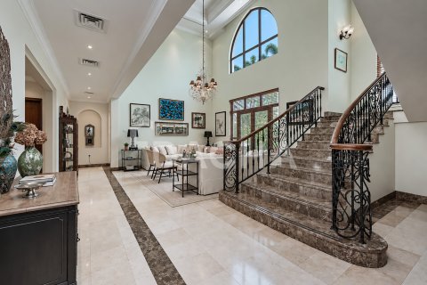 Jumeirah Islands, Dubai, UAE의 판매용 빌라 침실 4개, 506제곱미터 번호 766084 - 사진 4