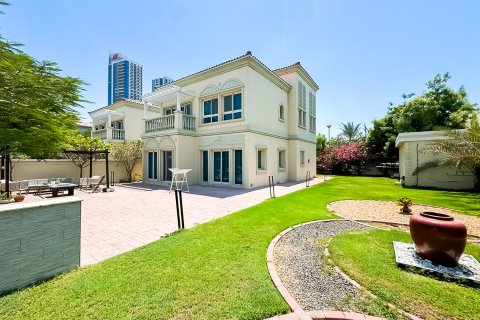 ویلا در Jumeirah Village Triangle، Dubai ، امارات متحده عربی 2 خوابه ، 659.64 متر مربع.  شماره 749618