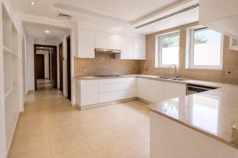 Vilë në Jumeirah Park, Dubai, Emiratet e Bashkuara Arabe 3 dhoma gjumi, 284.56 m2. № 749602 - Foto 5