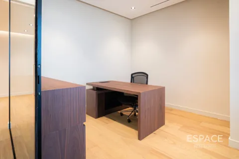 دفتر برای اجاره در Jumeirah Lake Towers، Dubai، امارات متحده عربی 117 متر مربع ، شماره 650259 - تصویر 9