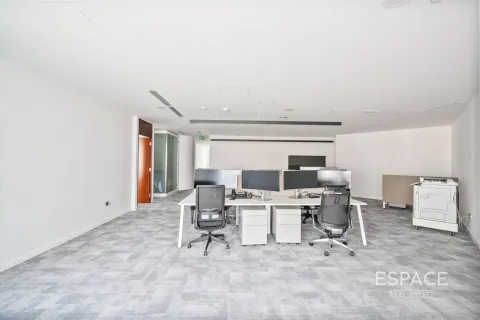 Birojs Jumeirah Lake Towers, Dubaijā, AAE 298 m2 Nr. 650258 - attēls 14