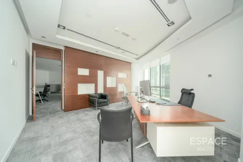 Birojs Jumeirah Lake Towers, Dubaijā, AAE 298 m2 Nr. 650258 - attēls 16