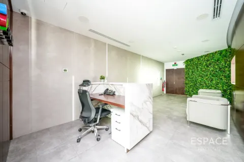 Birojs Jumeirah Lake Towers, Dubaijā, AAE 298 m2 Nr. 650258 - attēls 6