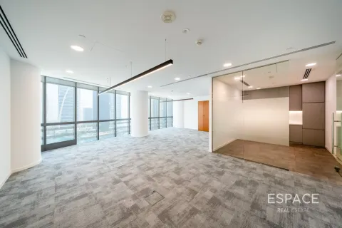 משרד להשכרה ב Jumeirah Lake Towers, Dubai, איחוד האמירויות 298 מ"ר, מספר 650258 - תמונה 3