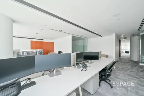 Birojs Jumeirah Lake Towers, Dubaijā, AAE 298 m2 Nr. 650258 - attēls 10