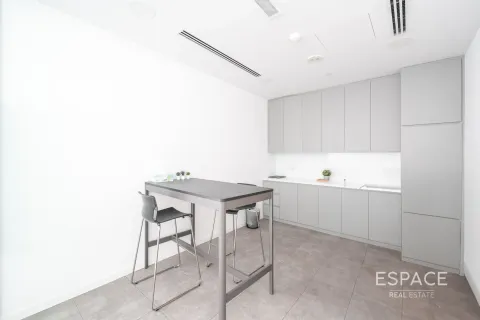 Birojs Jumeirah Lake Towers, Dubaijā, AAE 298 m2 Nr. 650258 - attēls 9