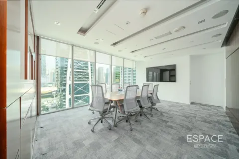Birojs Jumeirah Lake Towers, Dubaijā, AAE 298 m2 Nr. 650258 - attēls 4