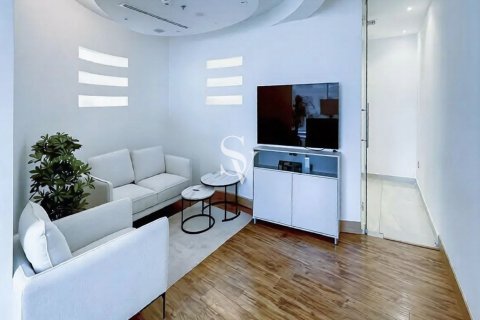 Birojs Business Bay, Dubaijā, AAE 81 m2 Nr. 715791 - attēls 1