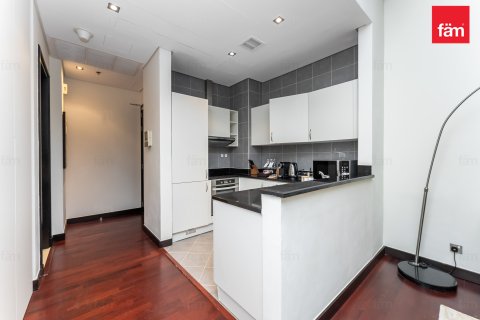 Lägenhet till försäljning i Palm Jumeirah, Dubai, UAE 1 sovrum, 145 kvm Nr. 685971 - fotografi 11