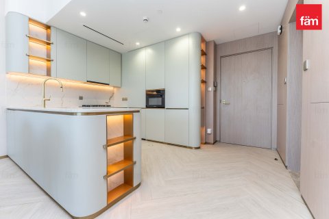 Apartament na sprzedaż w Dubai, ZEA 1 sypialnia, 107.4 mkw., nr 685976 - zdjęcie 3
