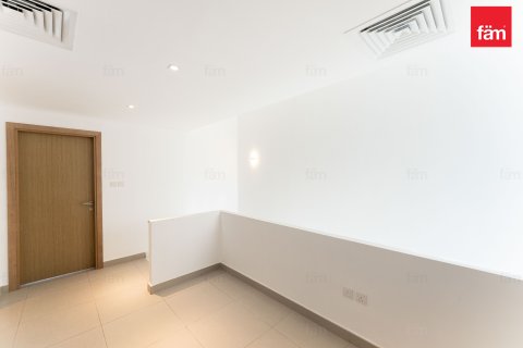 Townhouse in Dubai, UAE 3 bedrooms, 281.1 sq.m. № 685972 - photo 19