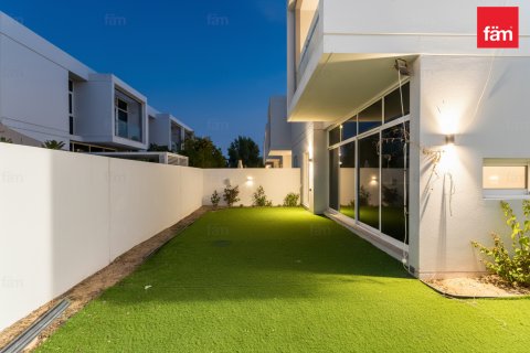 Townhouse in Dubai, UAE 3 bedrooms, 281.1 sq.m. № 685972 - photo 27