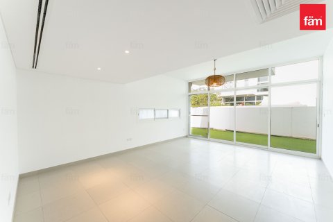 Townhouse in Dubai, UAE 3 bedrooms, 281.1 sq.m. № 685972 - photo 4