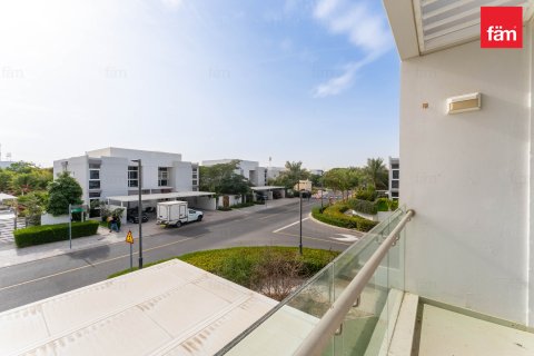 Townhouse in Dubai, UAE 3 bedrooms, 281.1 sq.m. № 685972 - photo 10