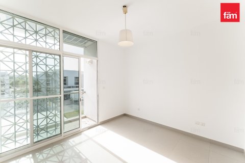 Townhouse in Dubai, UAE 3 bedrooms, 281.1 sq.m. № 685972 - photo 8